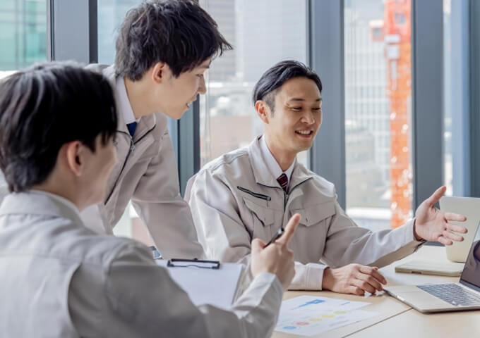 交通費全額支給